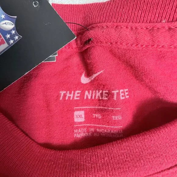 NWT Tom Brady Tampa Bay Buccaneers Nike T Shirt 2XL Football NFL Retired NEW - Picture 3 of 3